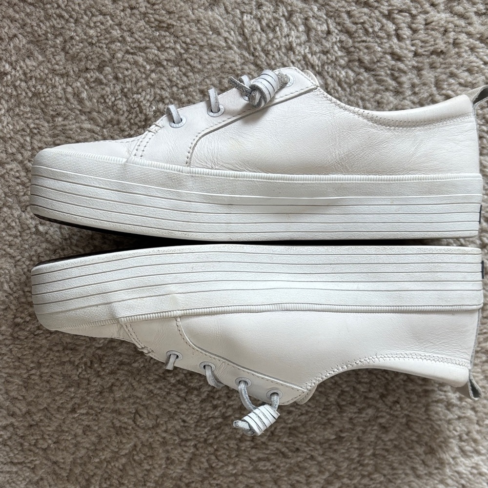 Sperry Women's White Athletic Shoes - Picture 6 of 6